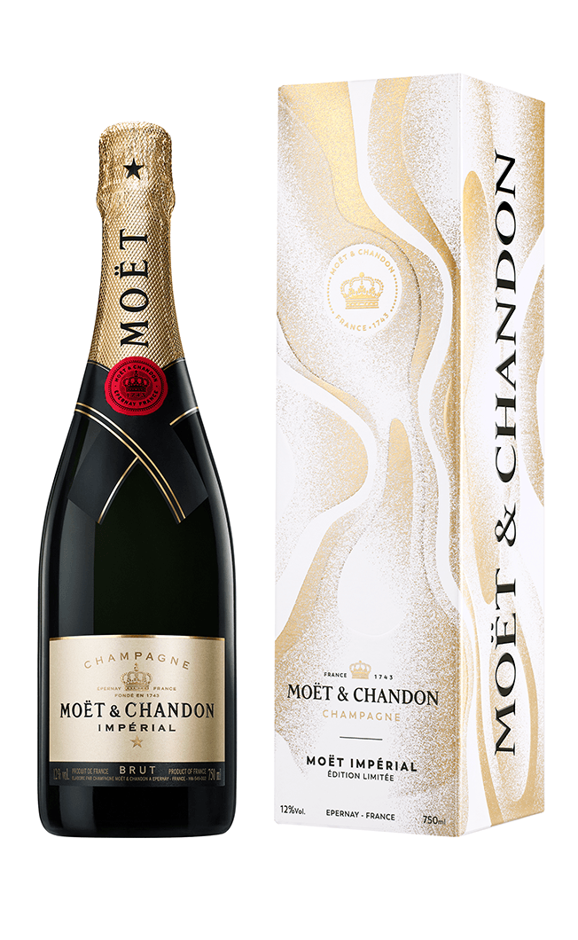 Moët & Chandon Imperial in festive gift box